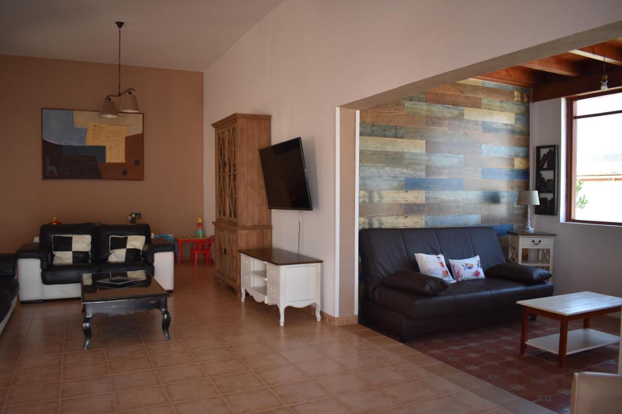 קלטה דה פוסטה Villa Experience Heated Salty Water Pool מראה חיצוני תמונה